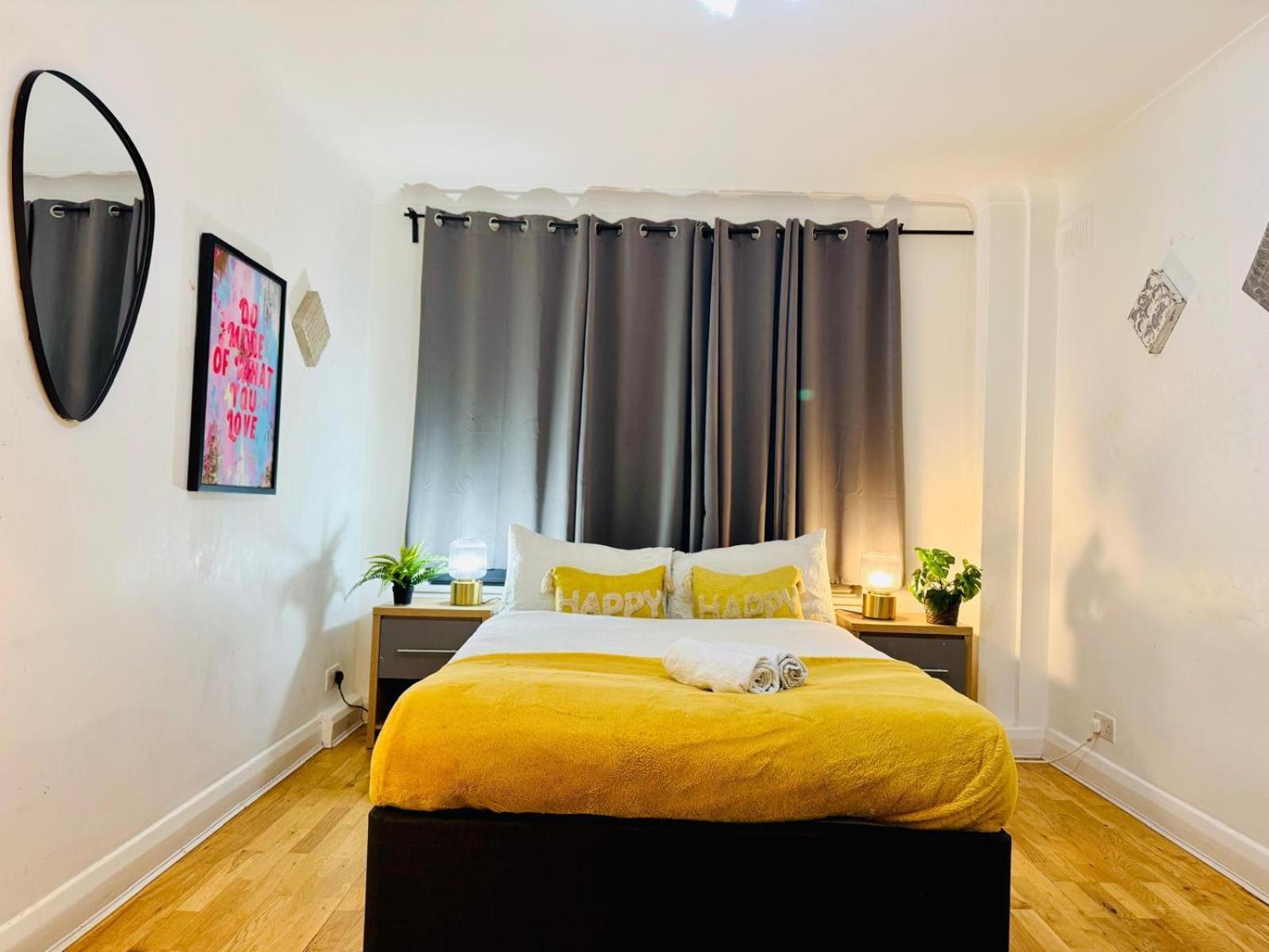 Apartment 2 Bedroom Flat Hyde Park