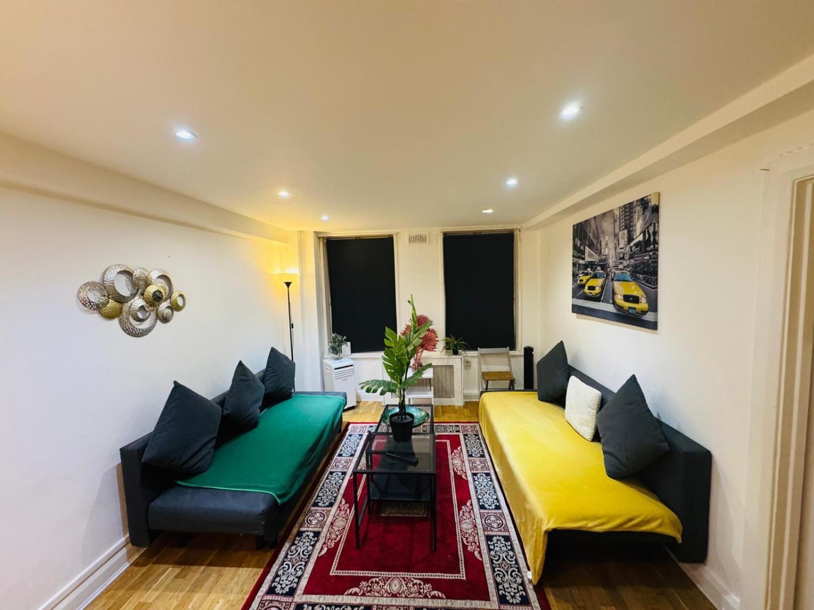 2 Bedroom Flat Hyde Park London
